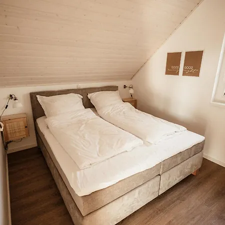 Traumhafte Seelodge Mit Sauna, Kamin Und Whirlpool 別荘 *